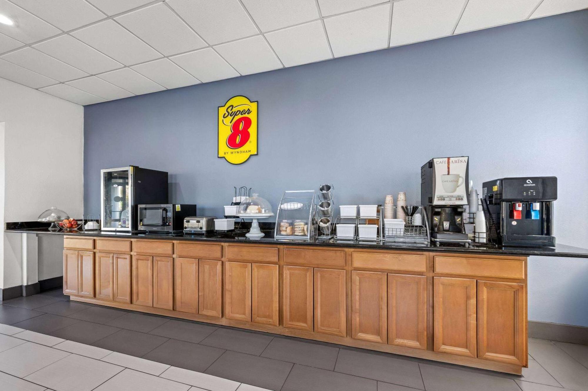 Hotel Super 8 By Wyndham Garysburg/Roanoke Rapids Extérieur photo