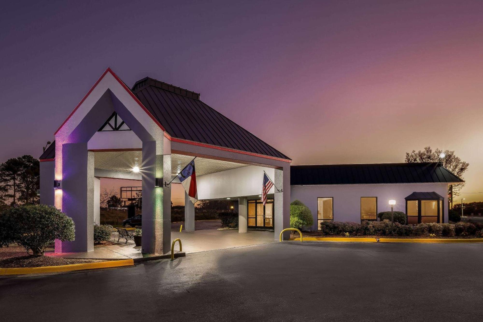 Hotel Super 8 By Wyndham Garysburg/Roanoke Rapids Extérieur photo